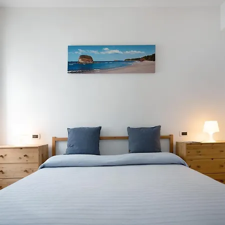 Trilocale San Nazario アパート *