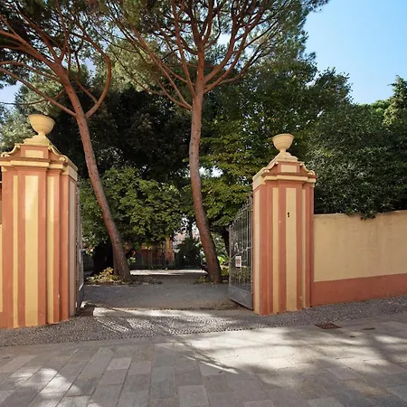 Trilocale San Nazario شقة *